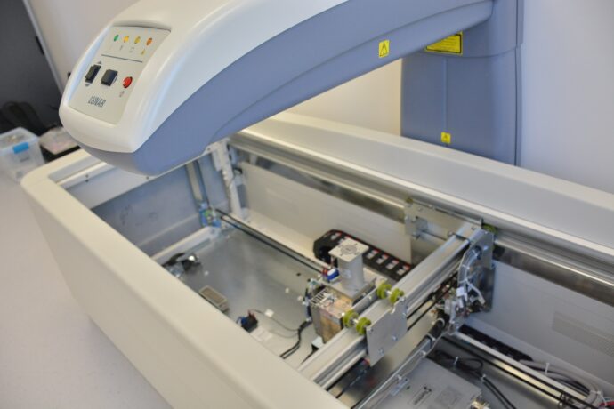 Cesta přes oceán se vyplatila, bohumínská nemocnice má nový špičkový denzitometr