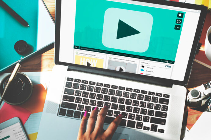 Krátká videa vládnou internetu. Co stojí za jejich úspěchem?