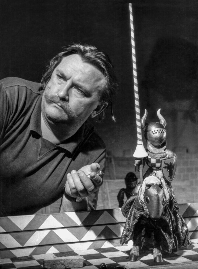 Jiří Trnka, natáčení filmu Princ Bajaja, 1950, foto Karel Ludwig © Archiv B&M Chochola