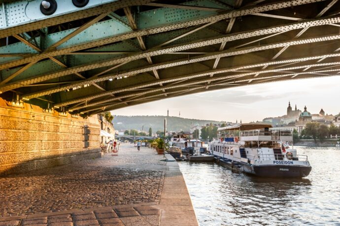 Pražské náplavky - Dvořákovo nábřeží. Foto: ©Pražské náplavky