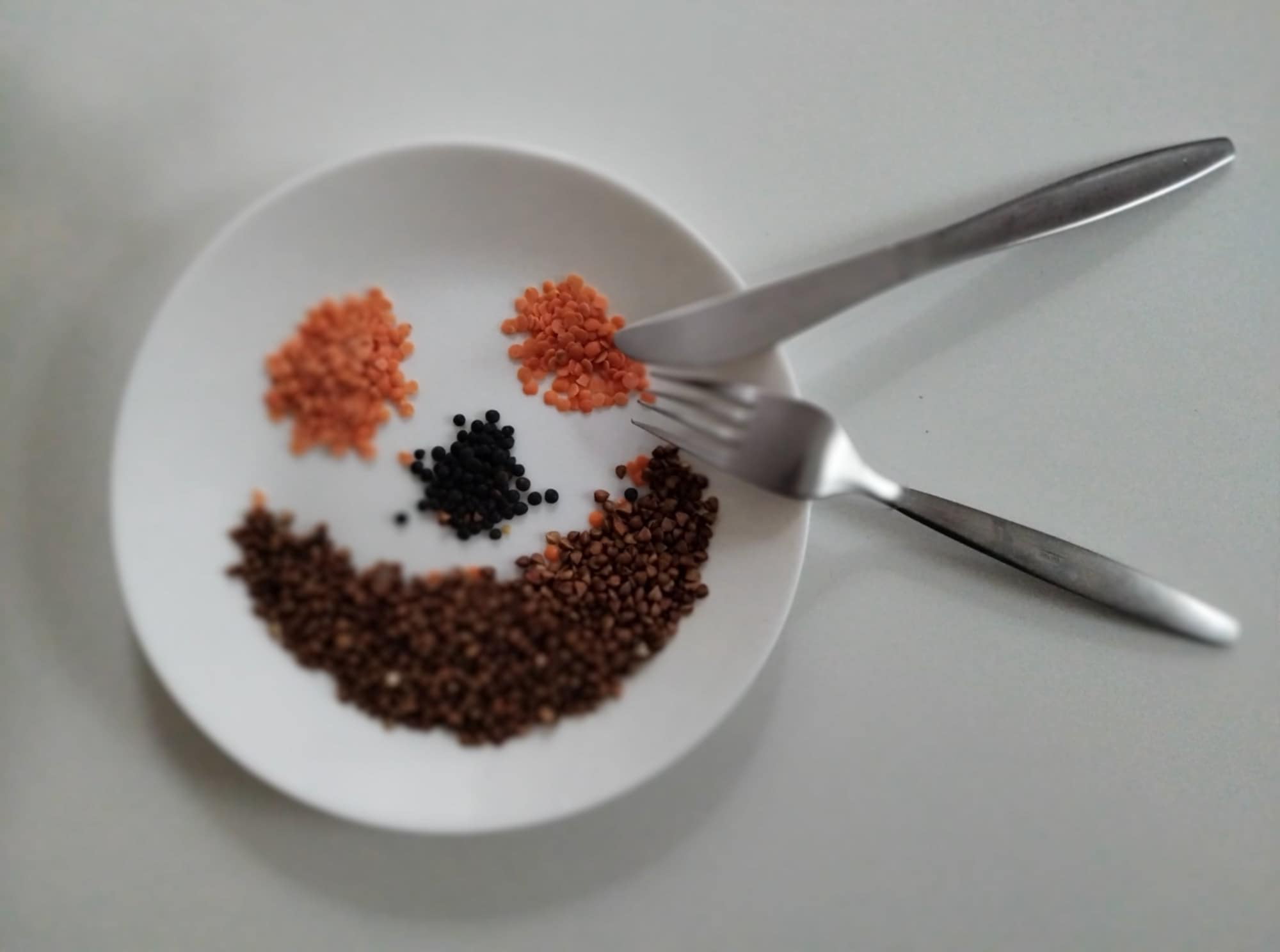 Pohanka s čočkou by na talíři neměla chybět. Foto: ©Daniela Klusáková